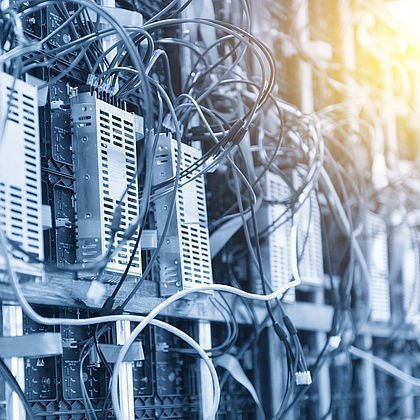 Energietechnik: Gleichrichter- und Wechselrichteranlagen von Schmachtl.